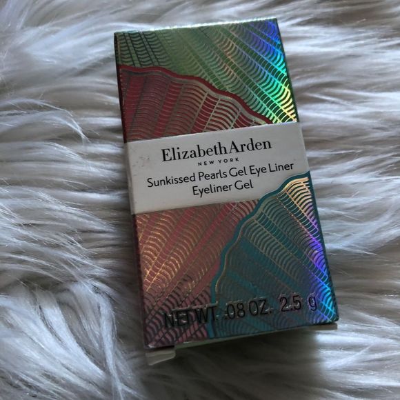 Elizabeth Arden Pearls Gel Eyeliner - Picture 3 of 4